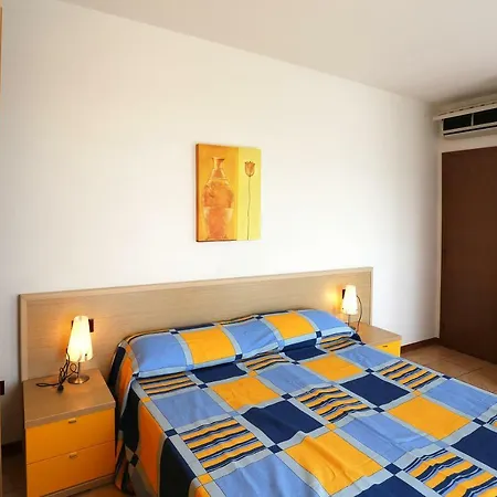 Farnie Lido Altanea Apartment