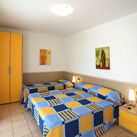 Apartment Farnie Lido Altanea *