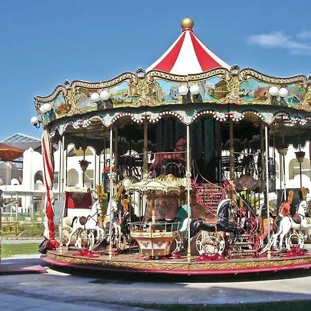 Farnie Lido Altanea
