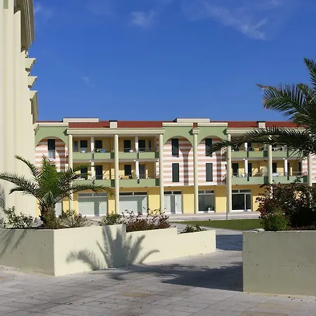 Appartement Farnie Lido Altanea *